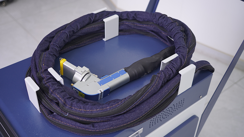 Máquina de Limpeza a Laser Ind - Industrial Laser Removal Machine avaliação e preço