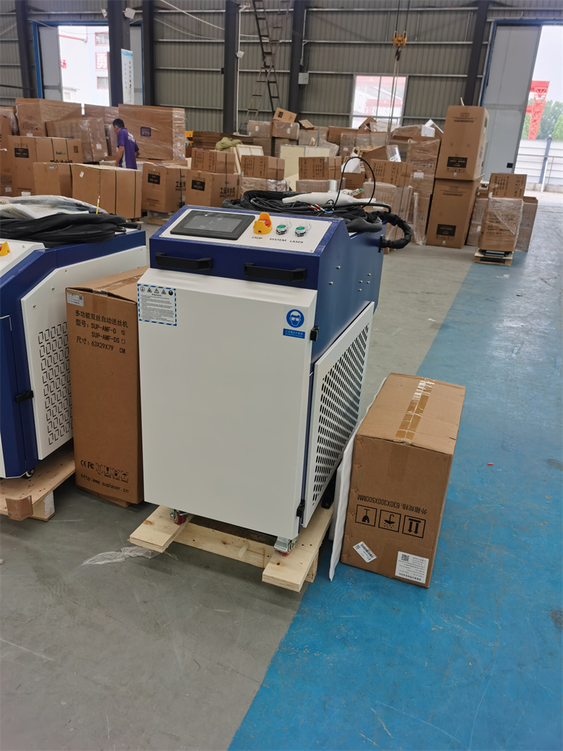 Máquina de Limpeza a Laser de  - Industrial Laser Removal Machine avaliação e preço